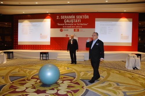 2. SERAMİK SEKTÖR ÇALIŞTAYI “İHRACAT STRATEJİSİ VE YOL HARİTASI” 23 – 24 KASIM 2019 ANTALYA   SEKTÖRÜN GENİŞ KATILIMIYLA ANTALYA’DA GERÇEKLEŞTİ