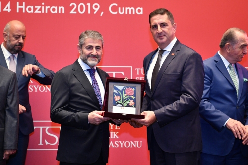 2 yılda bir düzenlenen Türkiye Seramik Federasyonu 9. Olağan Genel Kurul toplantısı, 14 Haziran 2019 tarihinde Wyndham Grand İstanbul Levent’te geniş çapta katılımla gerçekleştirilmiştir.