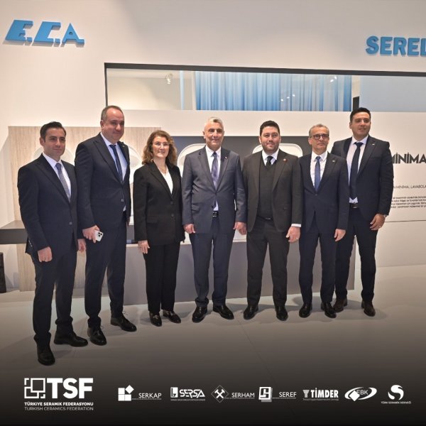 7 Kasım Perşembe günü Ticaret Bakanı Sn. Prof. Dr. Ömer Bolat UNICERA Fuarımızı ziyaret etmiştir