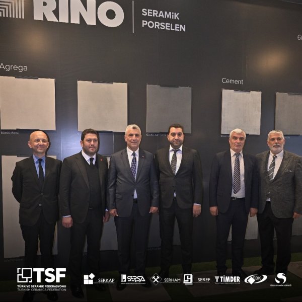 7 Kasım Perşembe günü Ticaret Bakanı Sn. Prof. Dr. Ömer Bolat UNICERA Fuarımızı ziyaret etmiştir