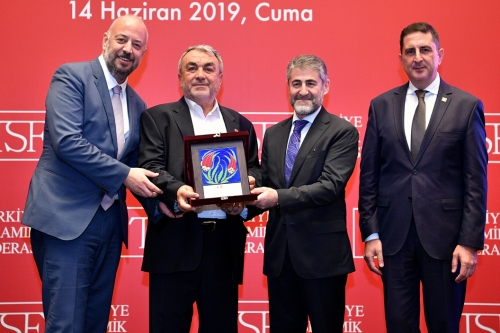 2 yılda bir düzenlenen Türkiye Seramik Federasyonu 9. Olağan Genel Kurul toplantısı, 14 Haziran 2019 tarihinde Wyndham Grand İstanbul Levent’te geniş çapta katılımla gerçekleştirilmiştir.