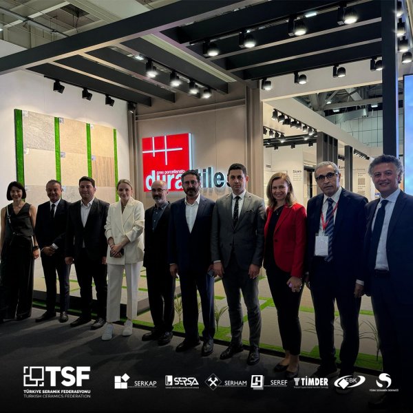 Cersaie Fuarı’na katılan üye firmalarımız ziyareti.