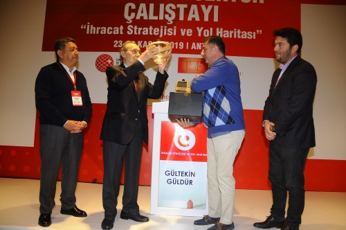 2. SERAMİK SEKTÖR ÇALIŞTAYI “İHRACAT STRATEJİSİ VE YOL HARİTASI” 23 – 24 KASIM 2019 ANTALYA   SEKTÖRÜN GENİŞ KATILIMIYLA ANTALYA’DA GERÇEKLEŞTİ