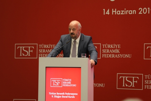 Türkiye Seramik Federasyonu Erdem Çenesiz'le devam kararı aldı