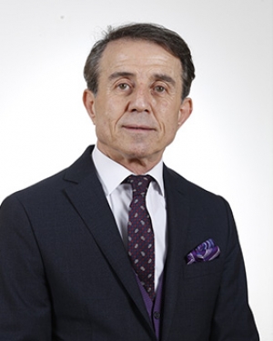 Nihat ÖZYURT